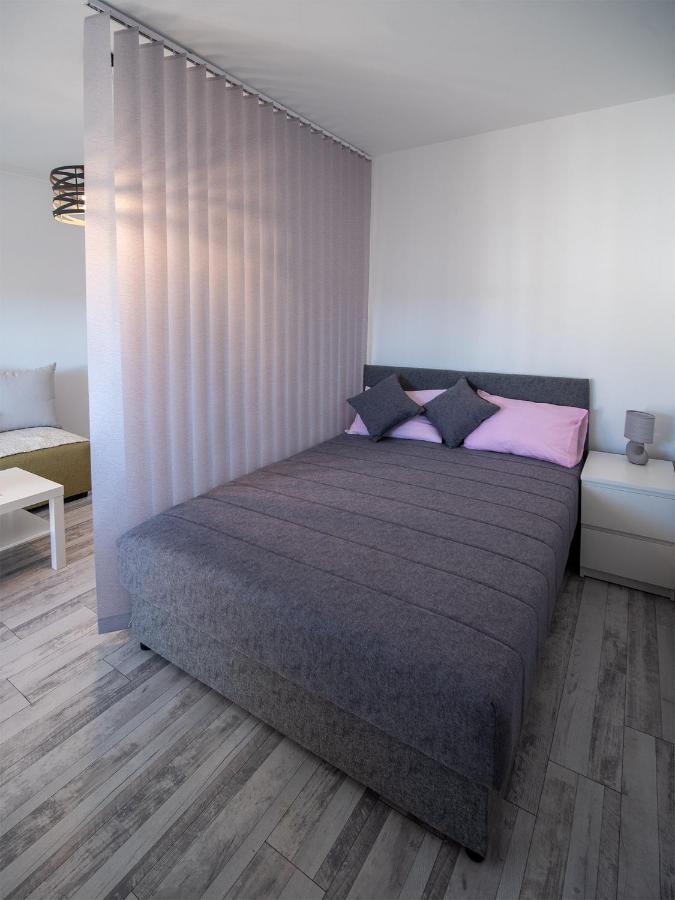 Apartman Sara Apartment Novi Sad Ngoại thất bức ảnh